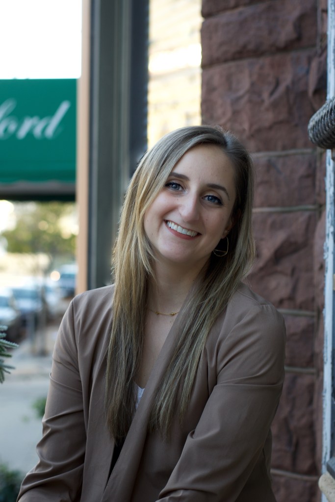 emily herrington marketing headshot in mt vernon baltimore